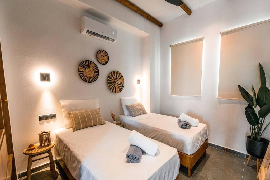 Casacarma Iii, Private Pool, Boho Design, Central Lakhania Bagian luar foto